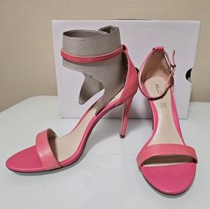 ALDO Paules, pink leather, two-piece heels. Size 8.